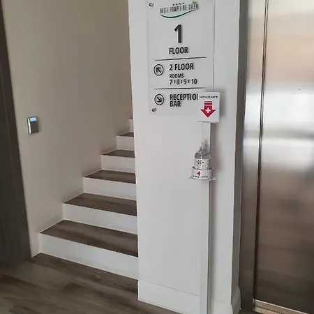 Be Hotel 4*