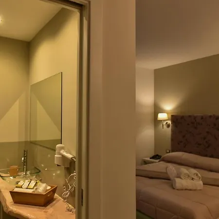 Be 4* Pompei