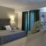 Be Hotel 4*